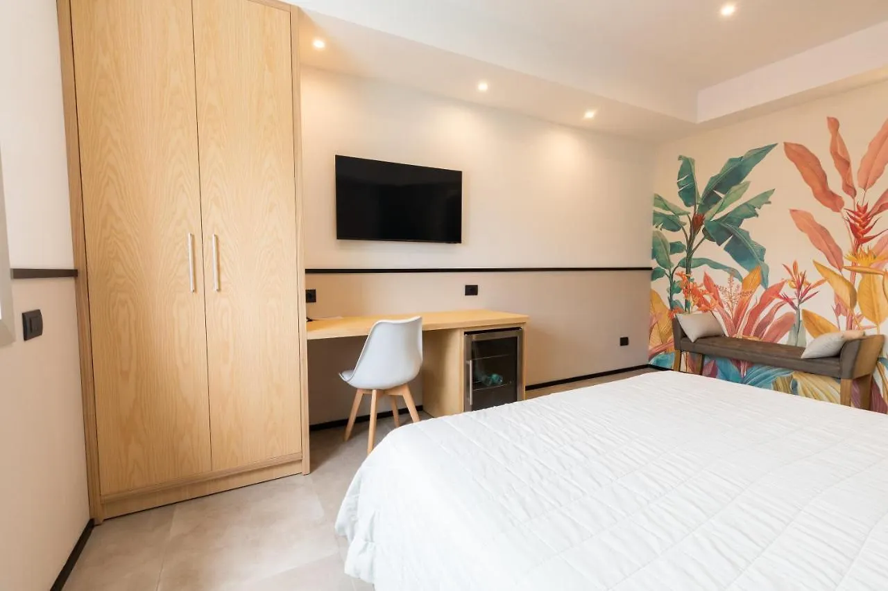 Antares Rooms And Suites Olbia