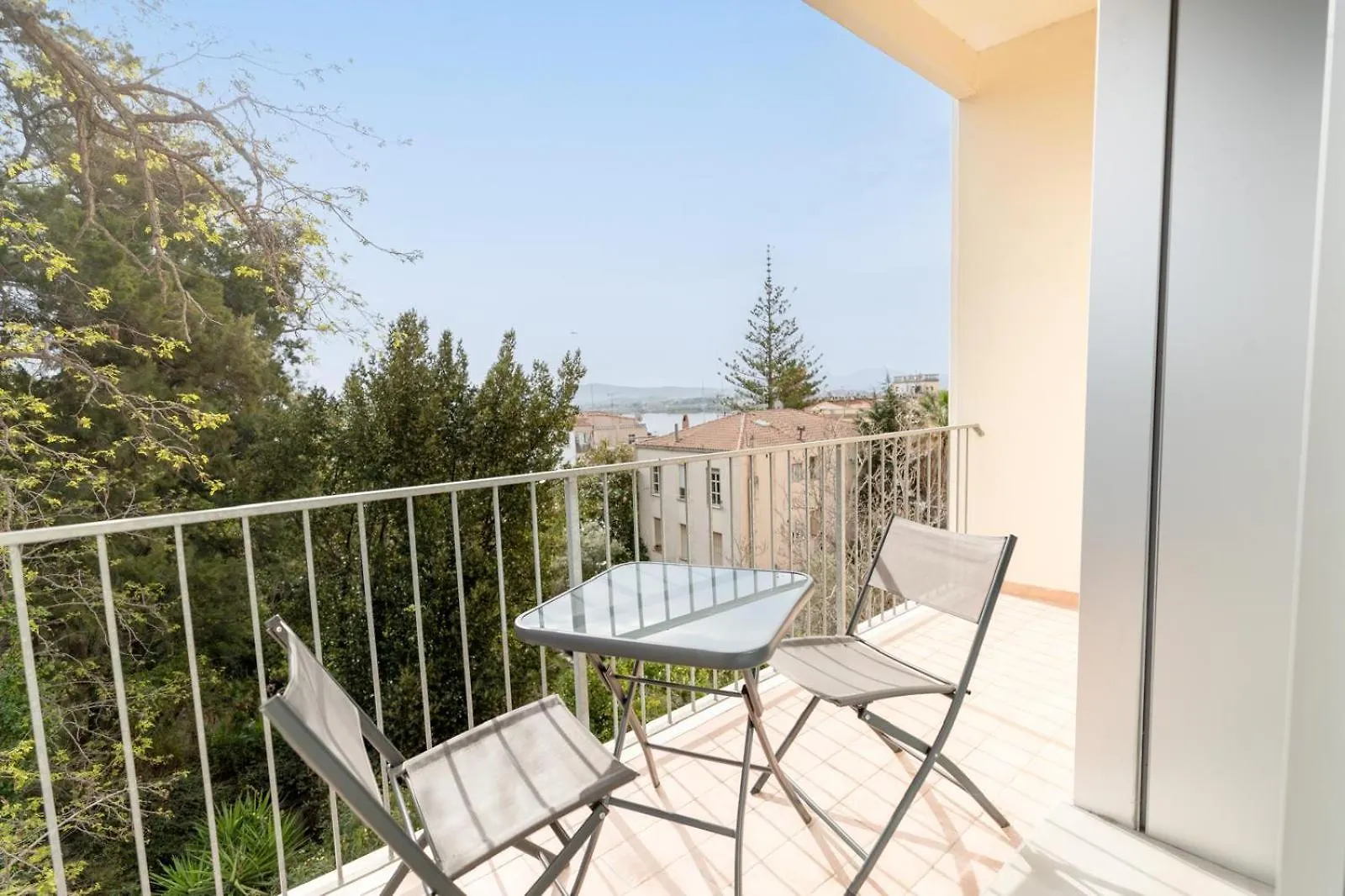 Antares Rooms And Suites Olbia Guest house