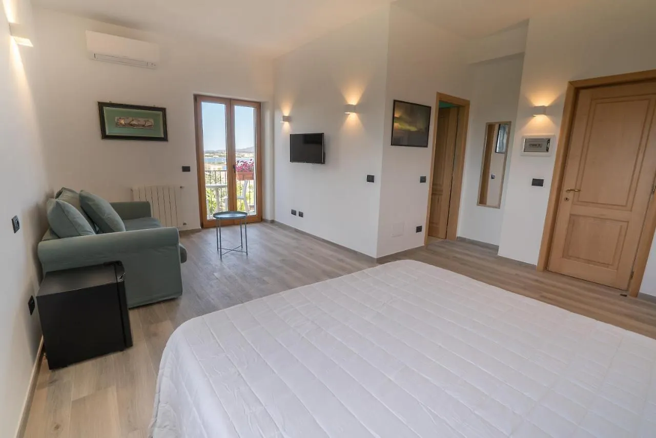 Antares Rooms And Suites Olbia Penzion