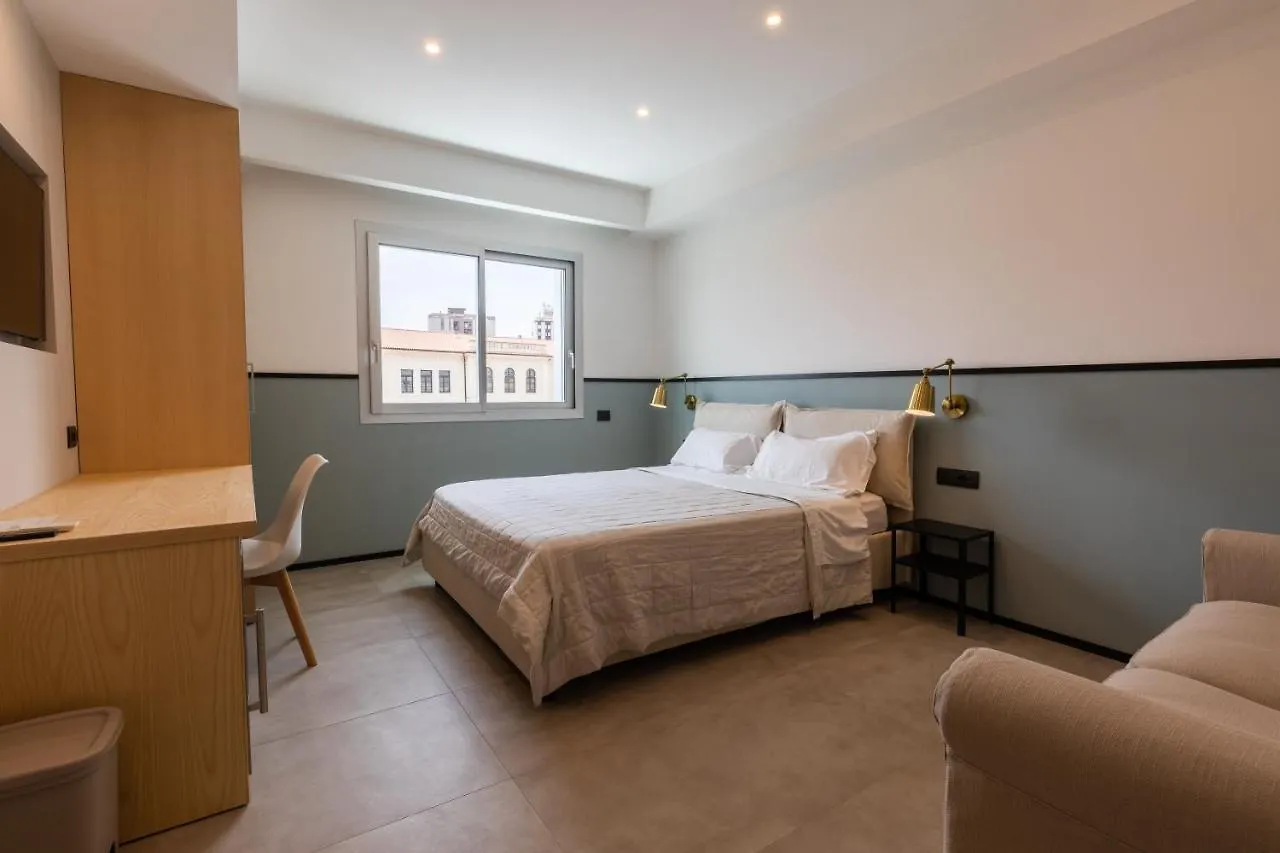 Casa de hóspedes Antares Rooms And Suites Olbia