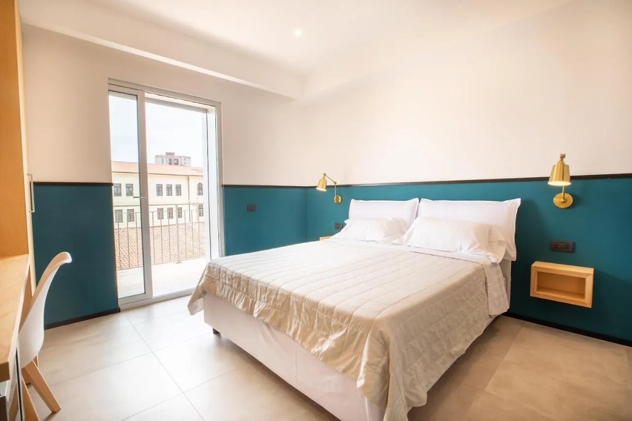 Casa de hóspedes Antares Rooms And Suites Olbia