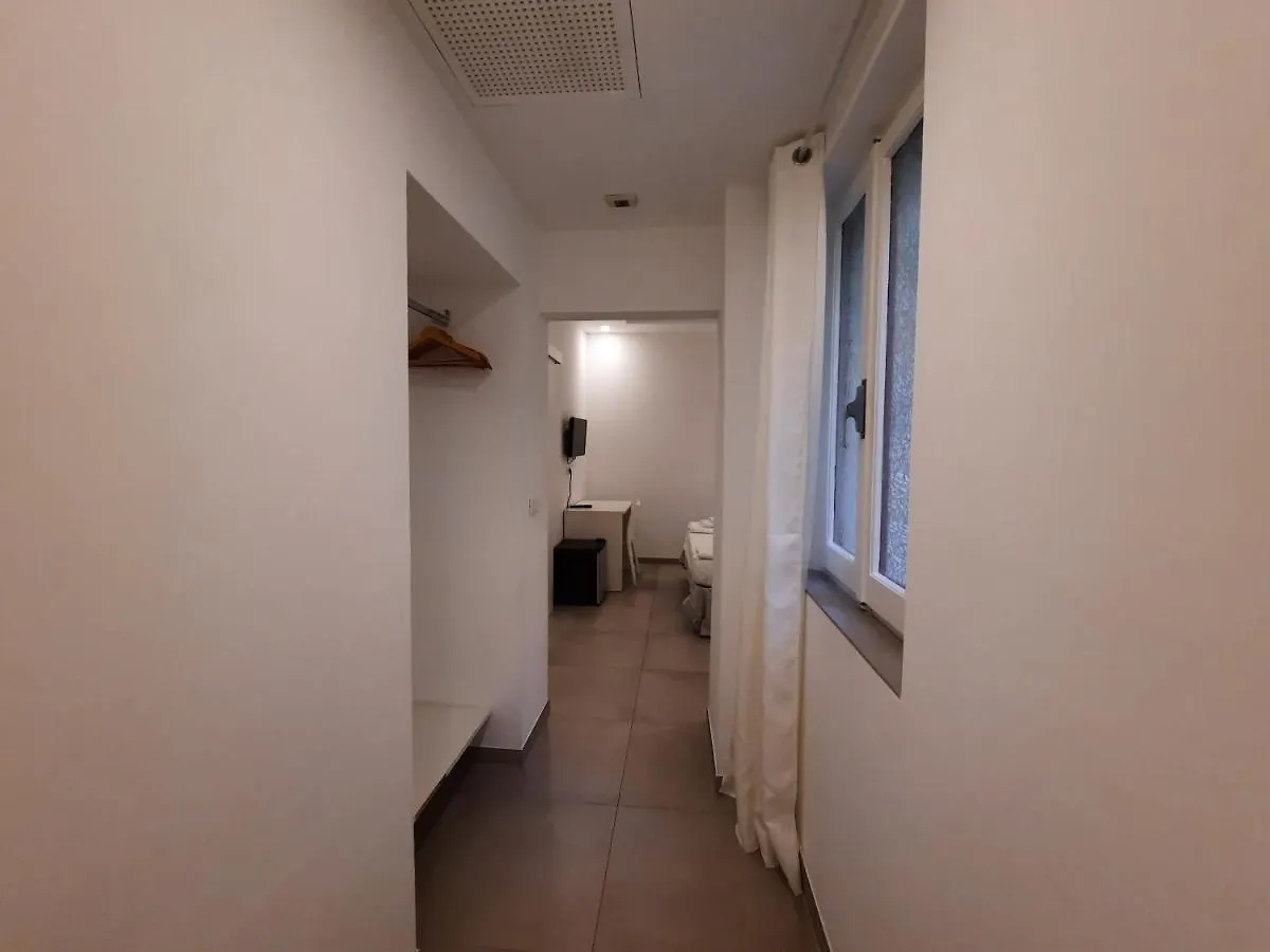 Casa de hóspedes Antares Rooms And Suites Olbia Itália